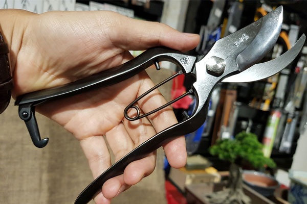 Kéo cắt cành Tobisho SR-1 